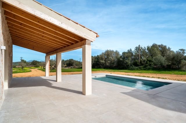 4 quarto Quinta/Casa Rural para venda em Ses Salines com piscina garagem - 1 990 000 € (Ref: 9815103)