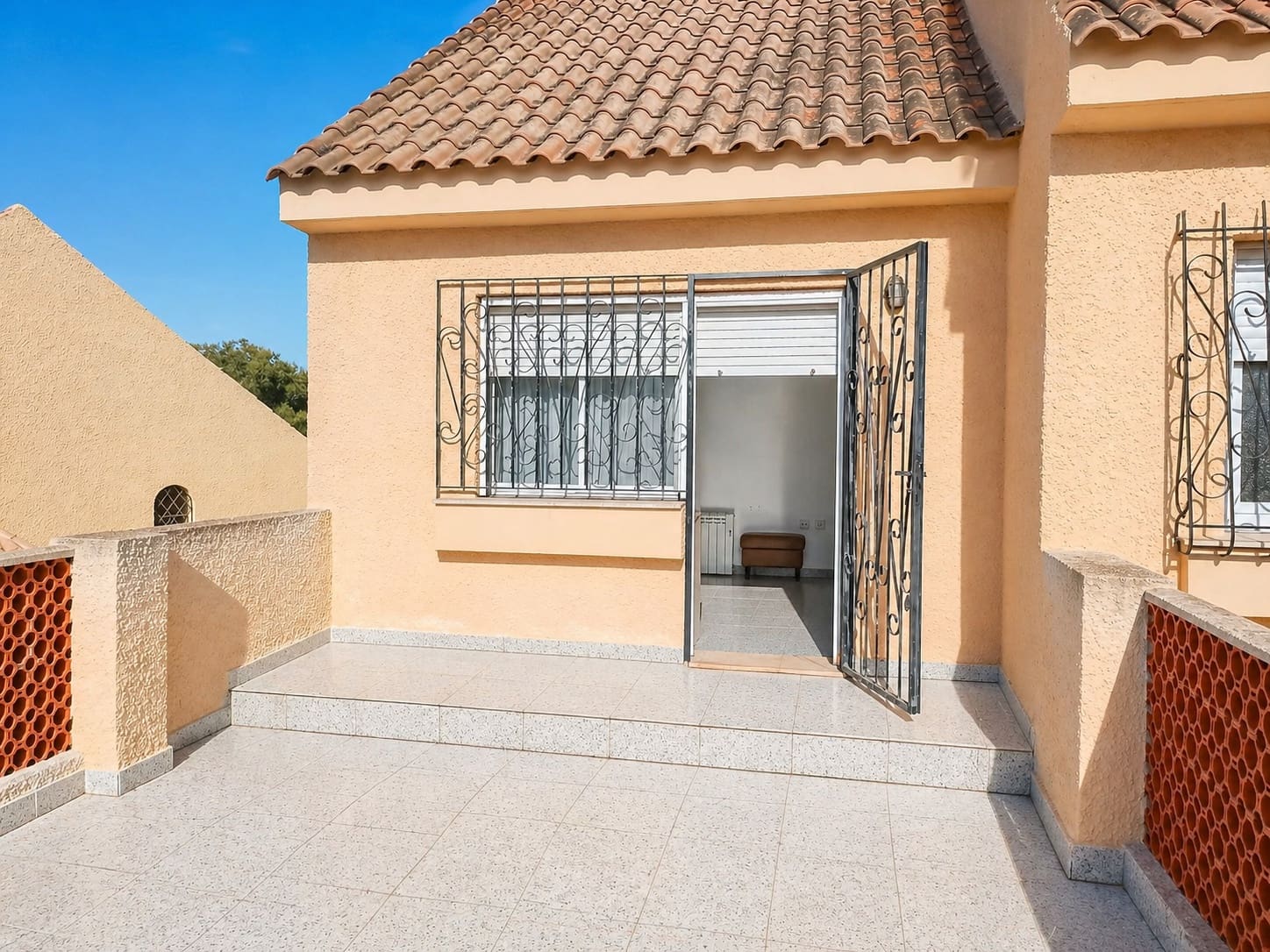 3 soverom Villa til salgs i Playa Honda med garasje - € 350 000 (Ref: 9821666)