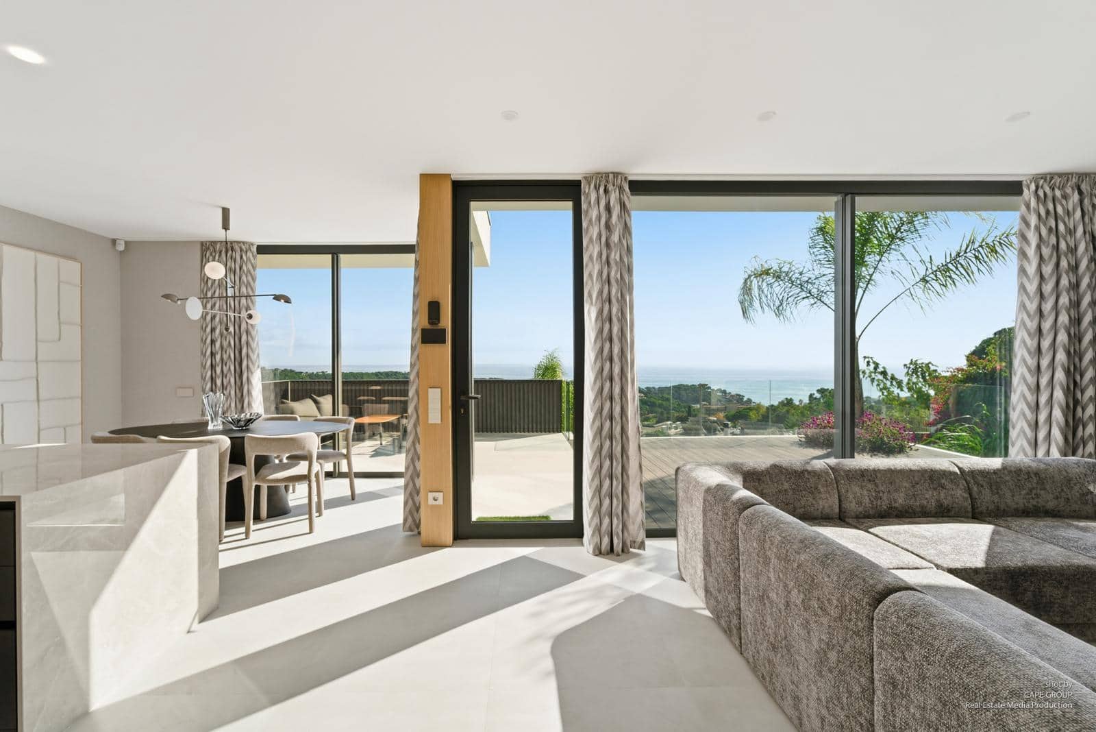 4 soveværelse Villa til salg i Lloret de Mar med swimmingpool garage - € 1.350.000 (Ref: 9824268)