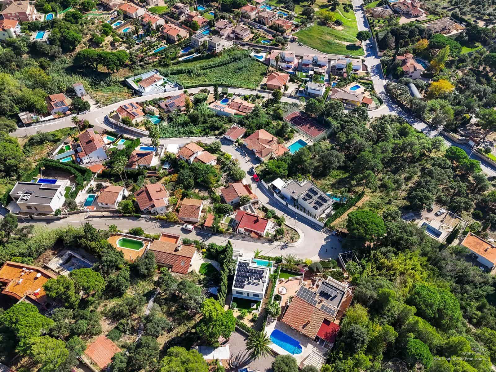 4 soveværelse Villa til salg i Lloret de Mar med swimmingpool garage - € 1.350.000 (Ref: 9824268)