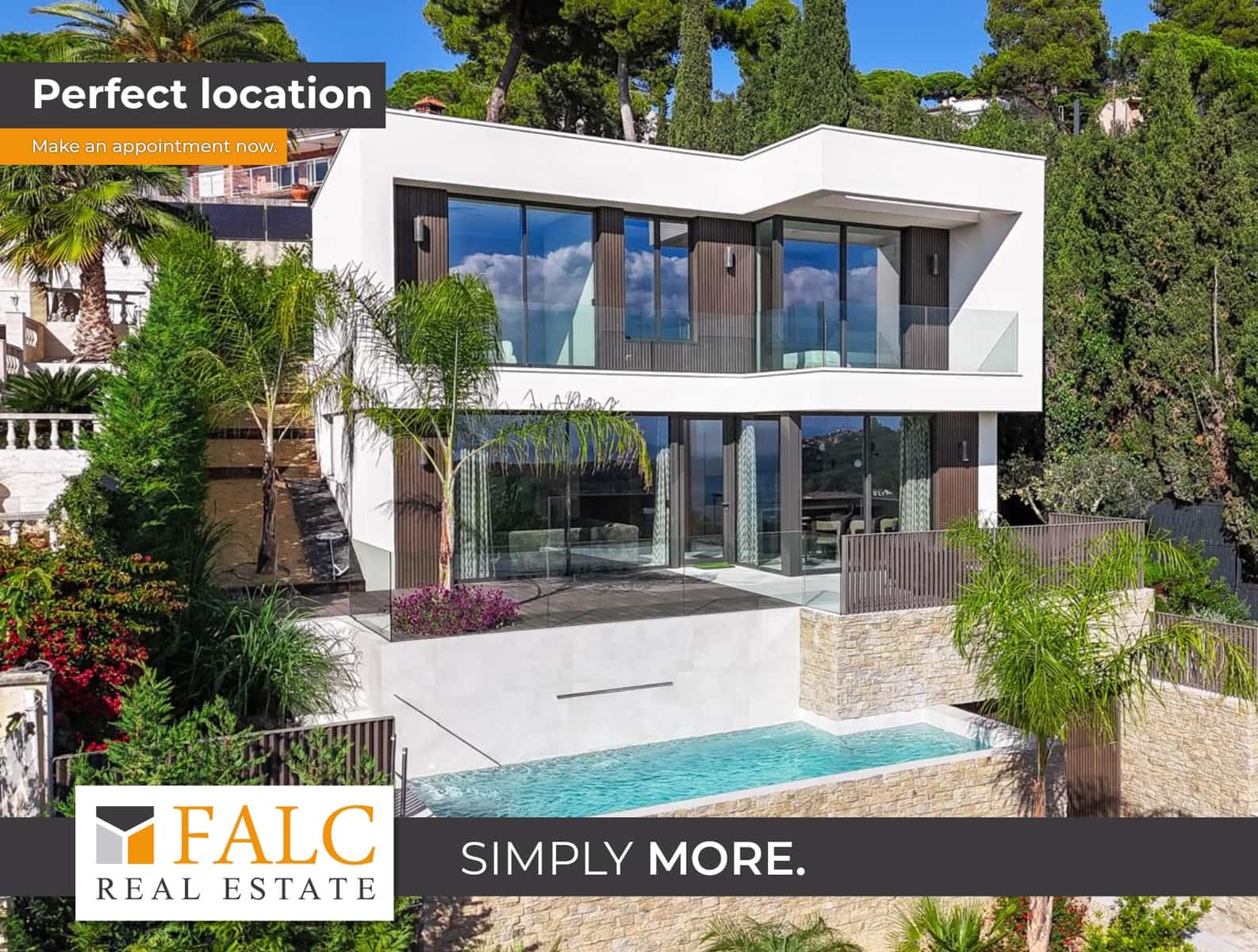 4 soveværelse Villa til salg i Lloret de Mar med swimmingpool garage - € 1.350.000 (Ref: 9824268)