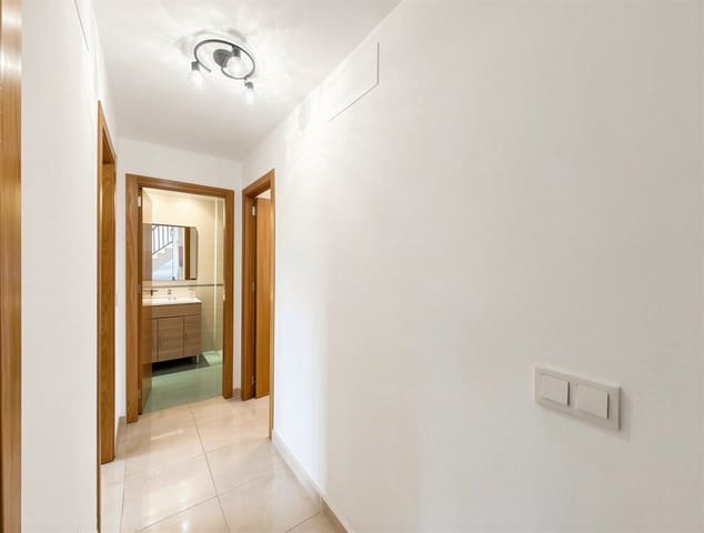 2 quarto Penthouse para venda em Calas de Mallorca, Manacor com piscina - 379 000 € (Ref: 9833075)