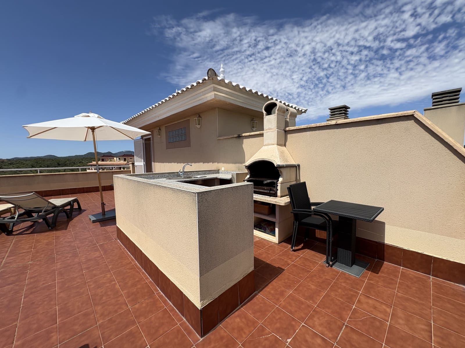 2 soverom Penthouse til salgs i Calas de Mallorca med svømmebasseng - € 379 000 (Ref: 9833075)