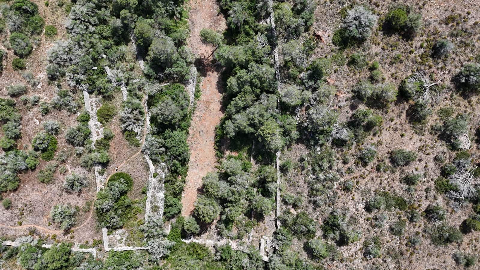 Undeveloped Land for sale in Cala Llombards - € 850,000 (Ref: 9833150)