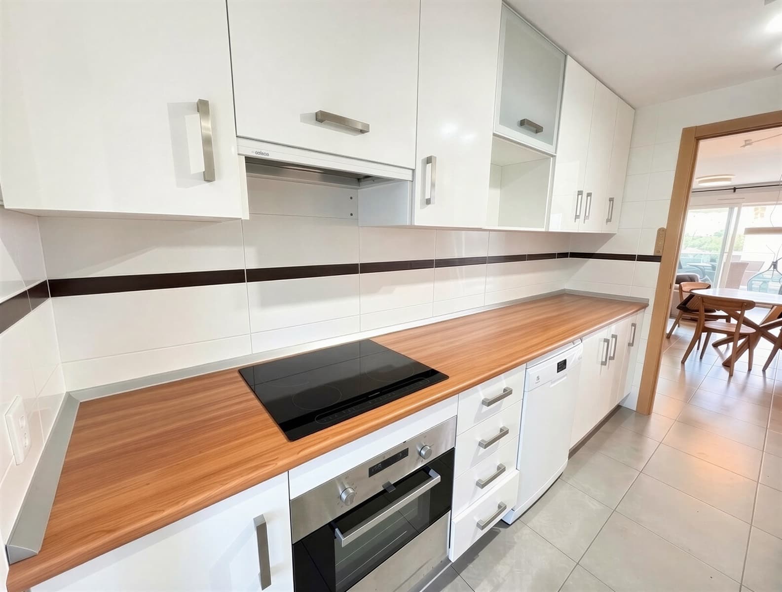 2 bedroom Apartment for sale in Calas de Mallorca with pool garage - € 359,000 (Ref: 9834550)