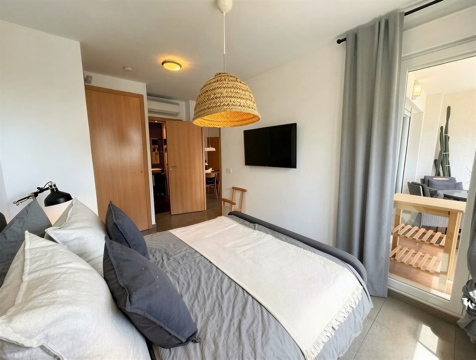 2 bedroom Apartment for sale in Calas de Mallorca with pool garage - € 359,000 (Ref: 9834550)