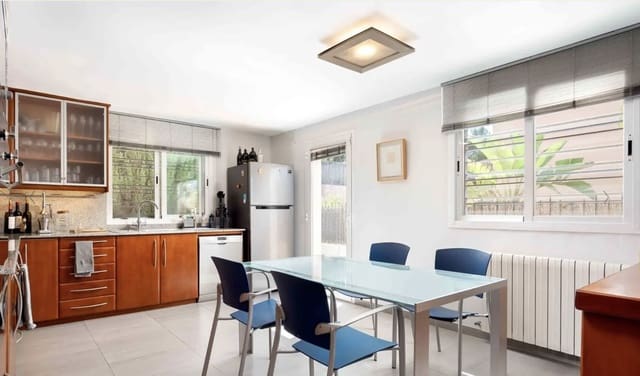 4 soveværelse Villa til salg i La Bonanova, Palma de Mallorca med garage - € 2.000.000 (Ref: 9834803)