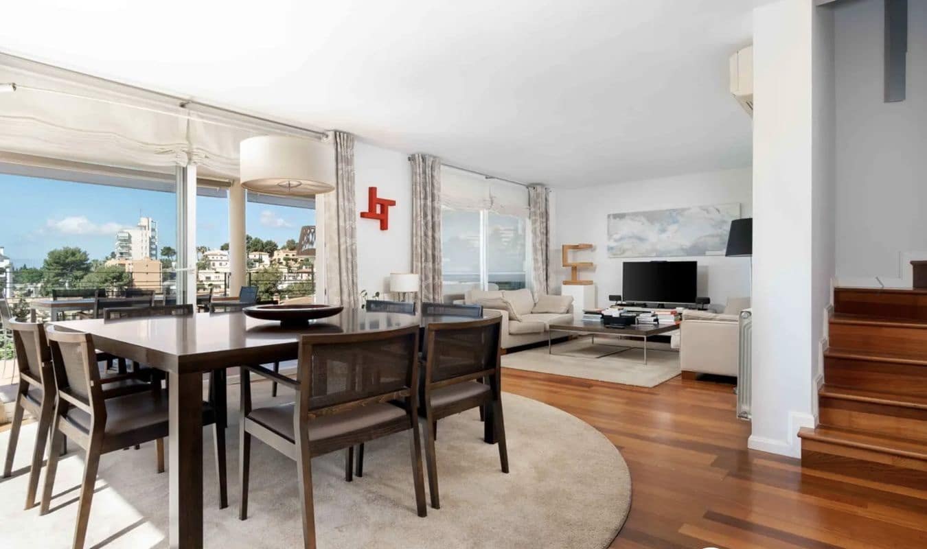 4 bedroom Villa for sale in Palma de Mallorca with garage - € 2,000,000 (Ref: 9834803)