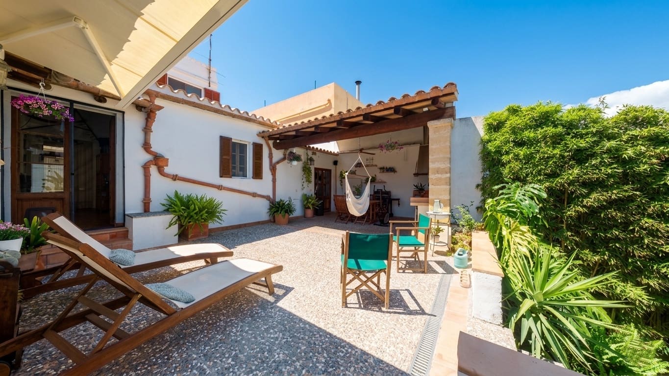 3 bedroom Townhouse for sale in Capdepera with pool garage - € 750,000 (Ref: 9840663)