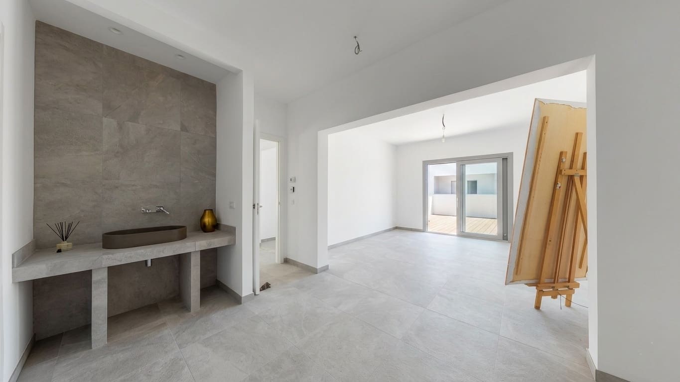 4 bedroom Villa for sale in Porto Petro with pool garage - € 1,400,000 (Ref: 9841858)