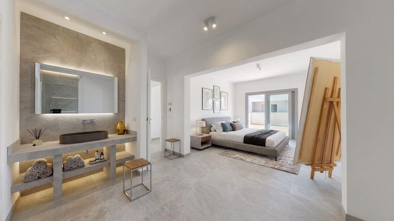 4 bedroom Villa for sale in Porto Petro with pool garage - € 1,400,000 (Ref: 9841858)