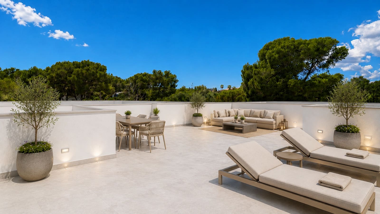 4 bedroom Villa for sale in Porto Petro with pool garage - € 1,400,000 (Ref: 9841858)