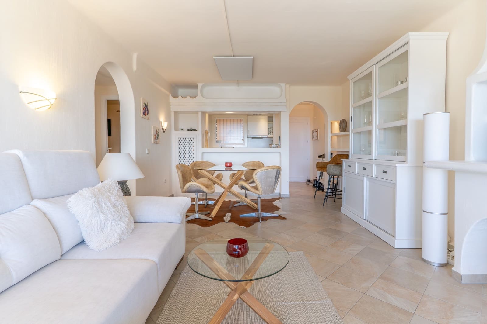 2 bedroom Apartment for sale in Peguera / Paguera with pool - € 795,000 (Ref: 9848905)
