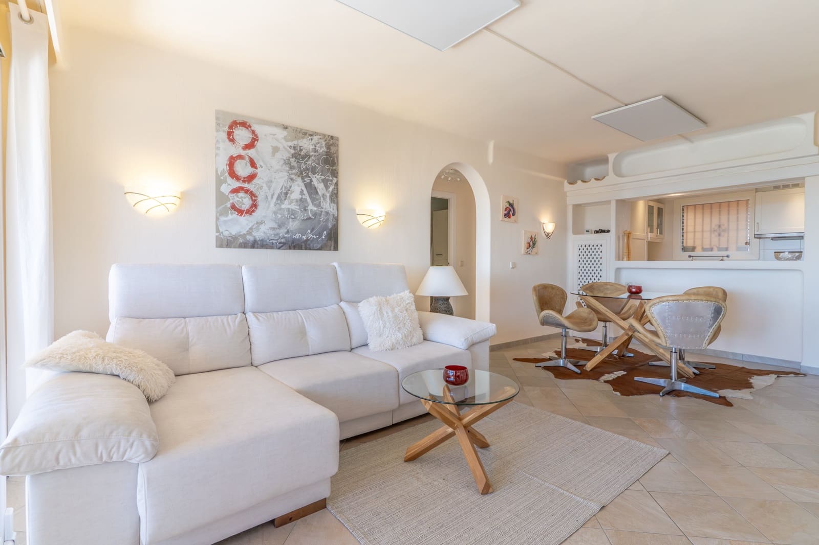 2 bedroom Apartment for sale in Peguera / Paguera with pool - € 795,000 (Ref: 9848905)
