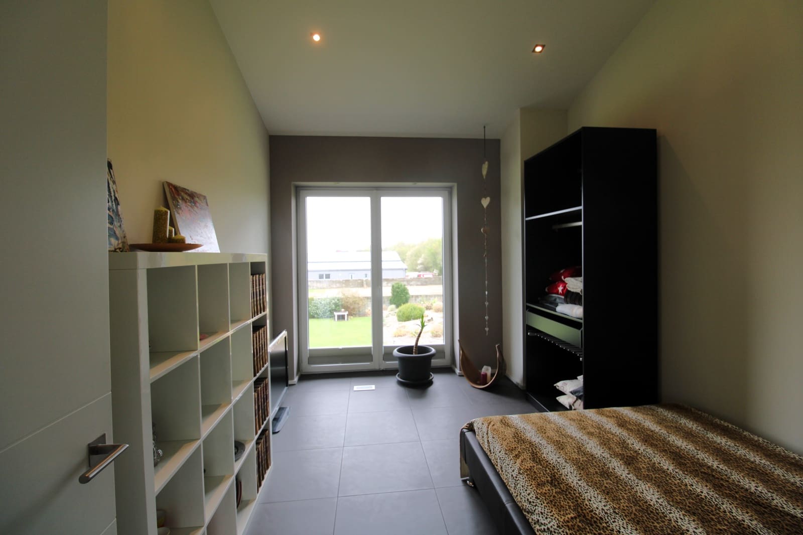 Virksomhed til salg i Benidorm med garage - € 2.600.000 (Ref: 9854605)