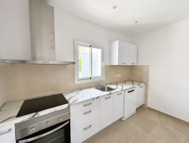 3 soverom Leilighet til leie i L'Arenal, Palma de Mallorca - € 2 000 (Ref: 9858432)