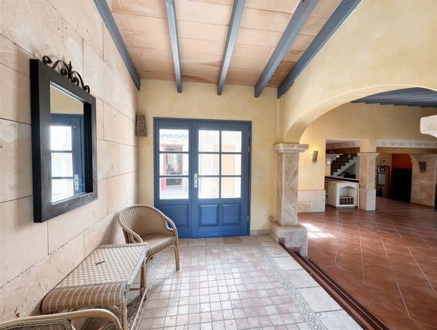 4 soveværelse Finca/Landehus til salg i Andratx med swimmingpool garage - € 1.650.000 (Ref: 9863632)