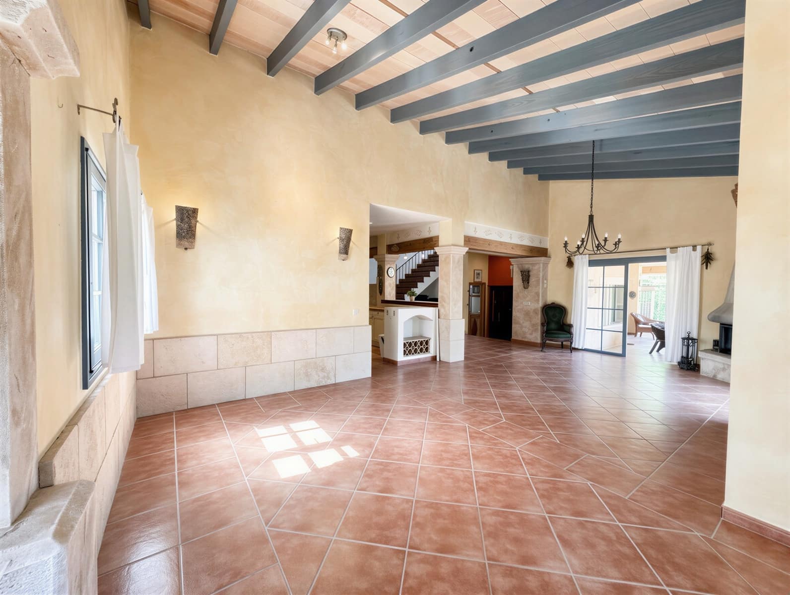 4 soveværelse Finca/Landehus til salg i Andratx med swimmingpool garage - € 1.650.000 (Ref: 9863632)