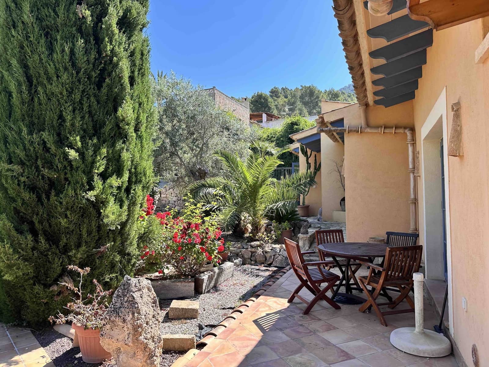 4 soveværelse Finca/Landehus til salg i Andratx med swimmingpool garage - € 1.650.000 (Ref: 9863632)