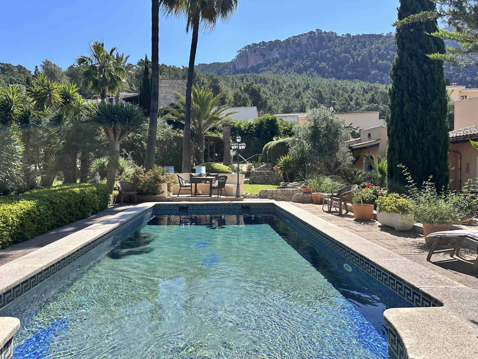 4 soveværelse Finca/Landehus til salg i Andratx med swimmingpool garage - € 1.650.000 (Ref: 9863632)
