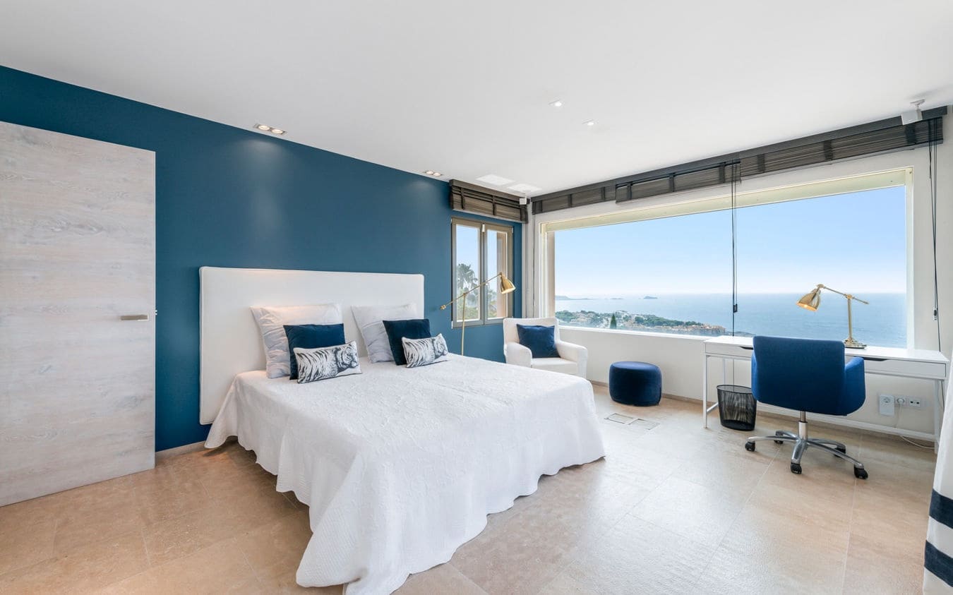3 soveværelse Villa til salg i Santa Ponsa med swimmingpool garage - € 5.800.000 (Ref: 9863714)