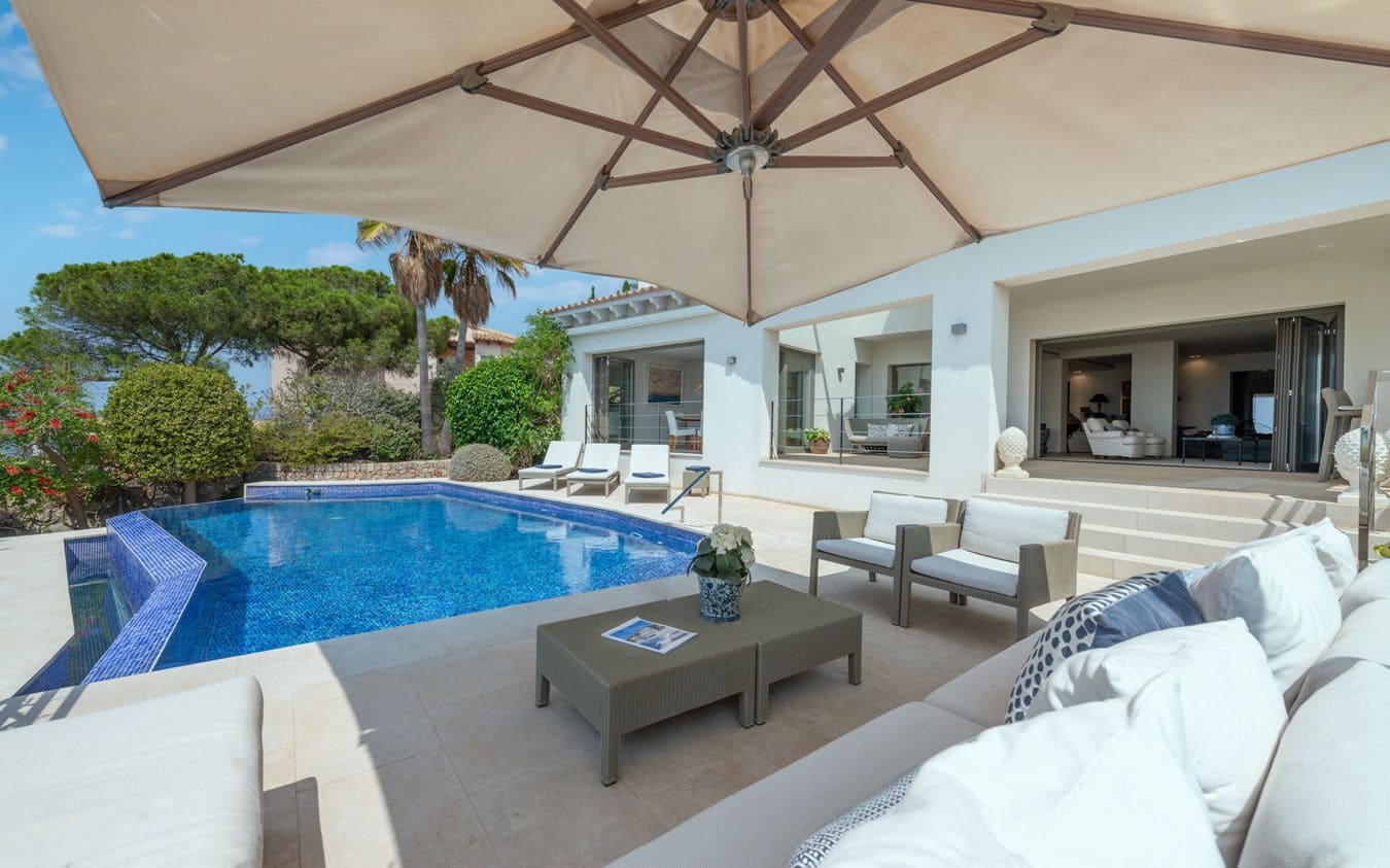 3 soveværelse Villa til salg i Santa Ponsa med swimmingpool garage - € 5.800.000 (Ref: 9863714)