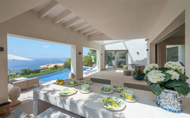 3 soveværelse Villa til salg i Santa Ponsa, Calvià med swimmingpool garage - € 5.800.000 (Ref: 9863714)