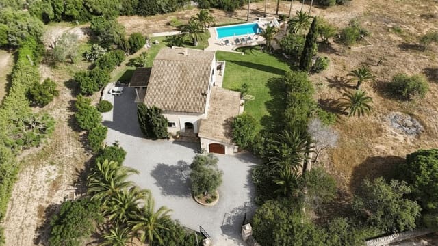 4 soverom Villa til salgs i Manacor med svømmebasseng garasje - € 1 850 000 (Ref: 9865510)