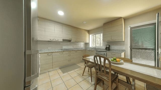 4 chambre Bungalow à vendre à Sa Coma, Sant Llorenç des Cardassar avec piscine garage - 749 000 € (Ref: 9866195)