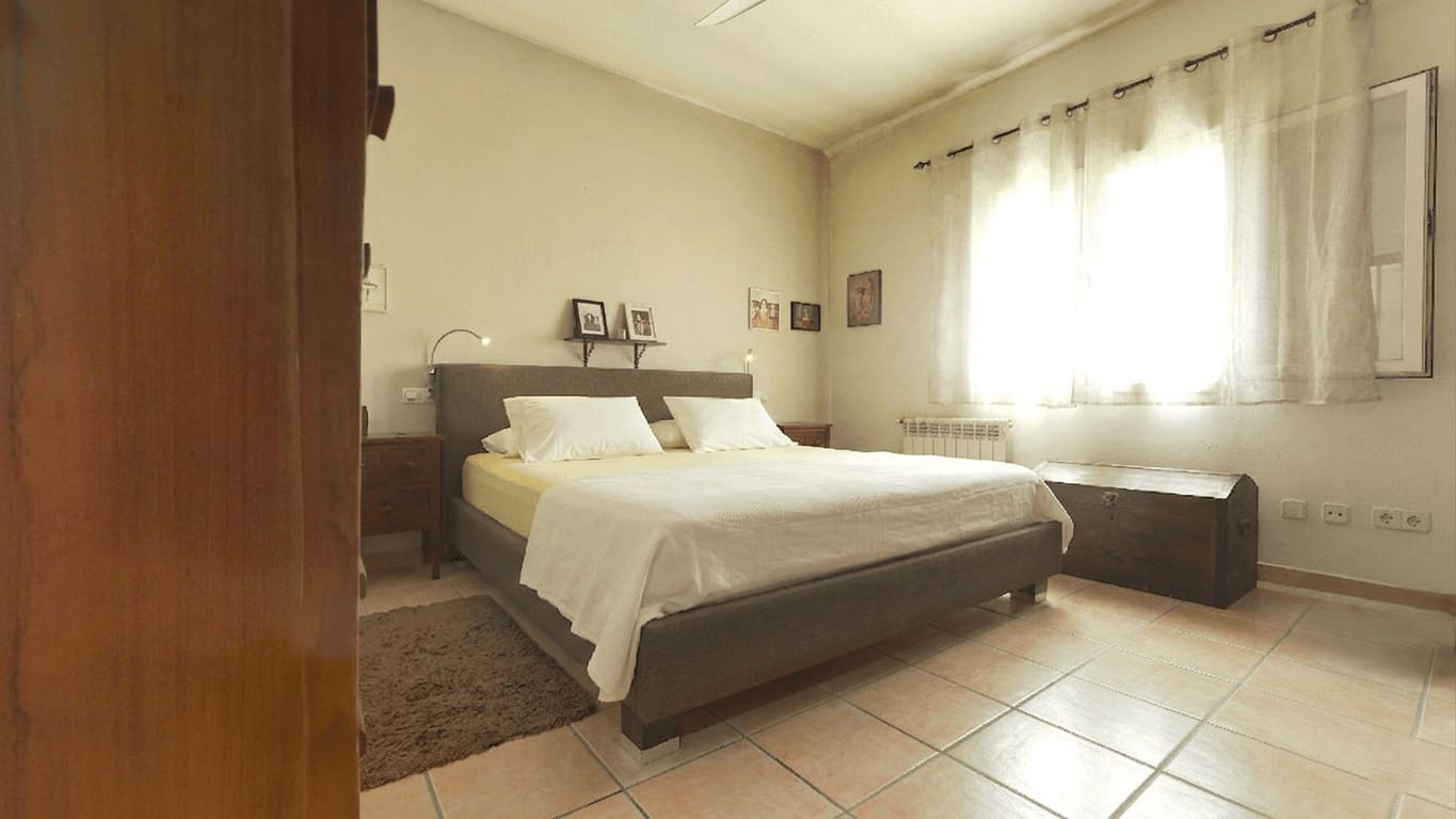 4 bedroom Bungalow for sale in Sa Coma with pool garage - € 749,000 (Ref: 9866195)