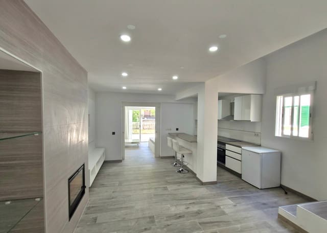 6 makuuhuone Omakotitalo myytävänä paikassa Peguera / Paguera, Calvià - 770 000 € (Ref: 9883580)