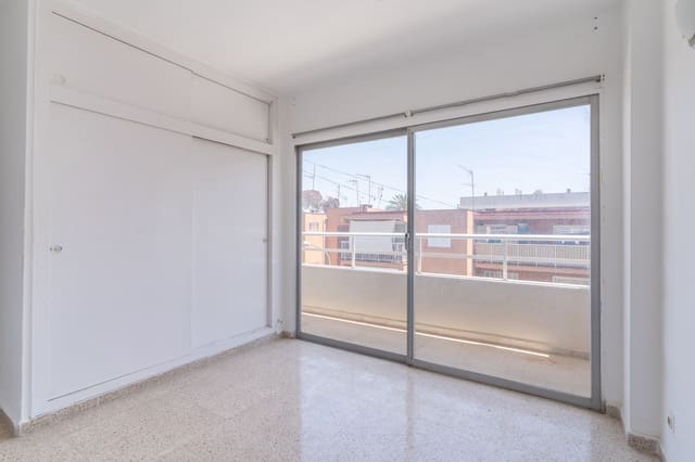 2 slaapkamer Appartement te koop in Palmanova, Calvià met zwembad - € 520.000 (Ref: 9885236)