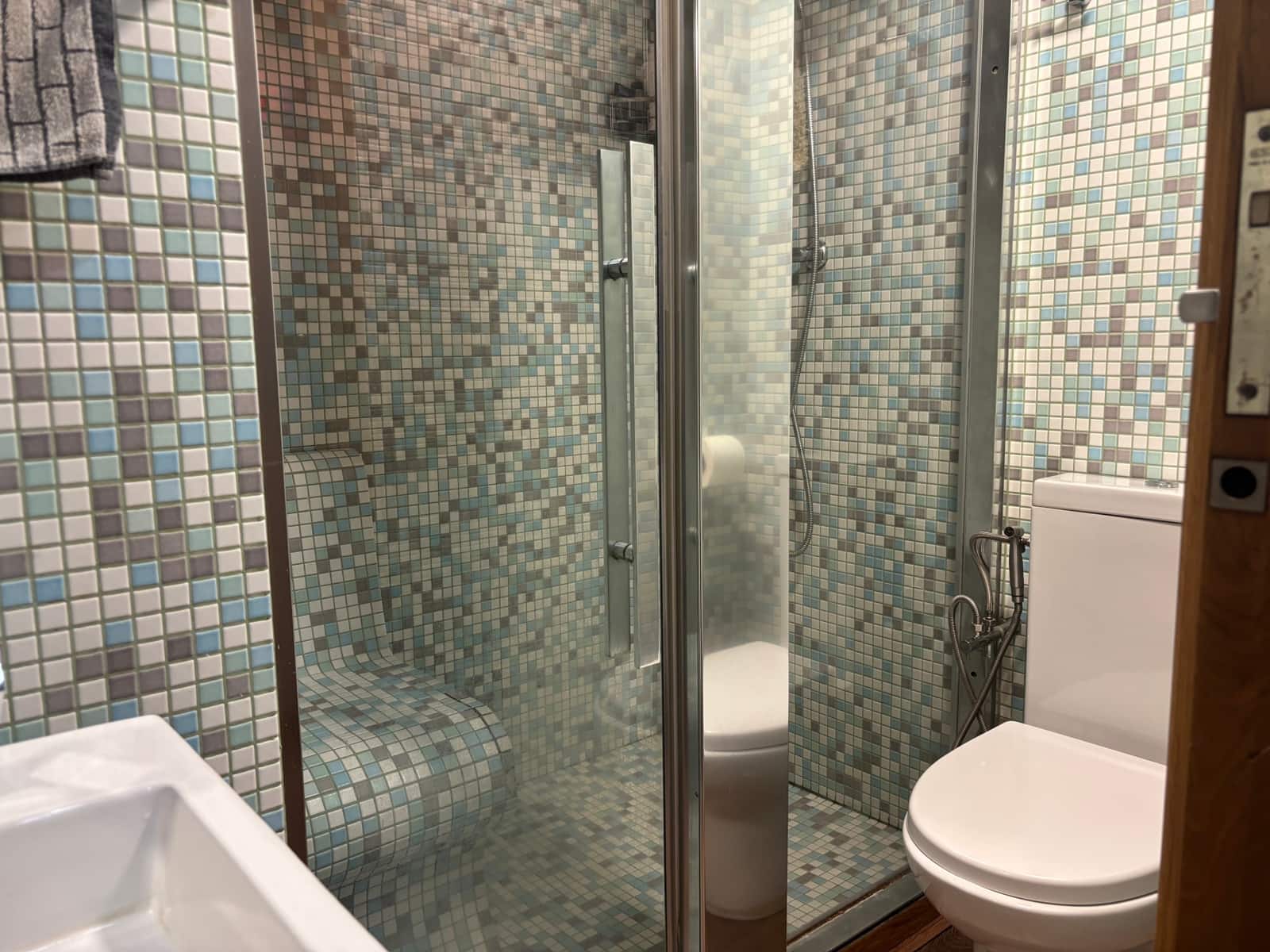 3 sypialnia Apartament na sprzedaż w Lloret de Mar z basenem garażem - 385 000 € (Ref: 9889360)