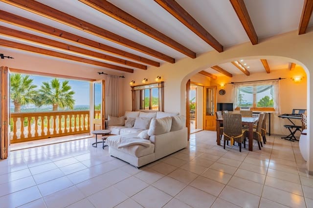 4 slaapkamer Finca/Landhuis te koop in Cala Millor, Son Servera met zwembad garage - € 1.495.000 (Ref: 9889518)