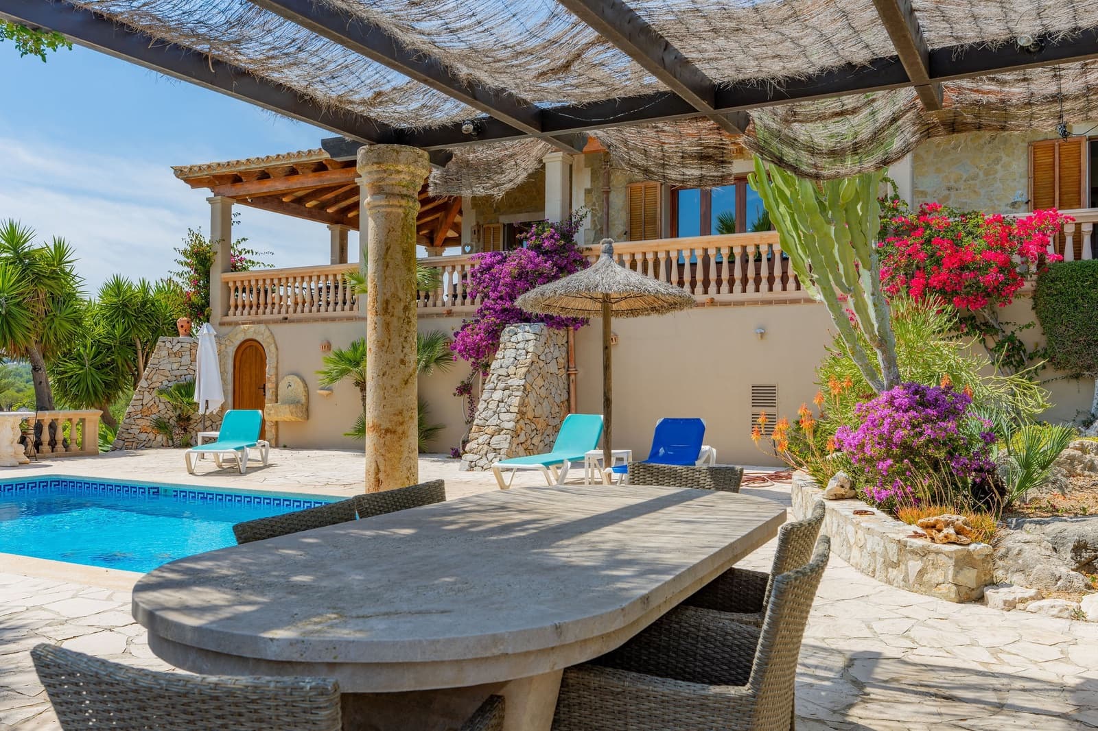 4 slaapkamer Finca/Landhuis te koop in Cala Millor met zwembad garage - € 1.495.000 (Ref: 9889518)