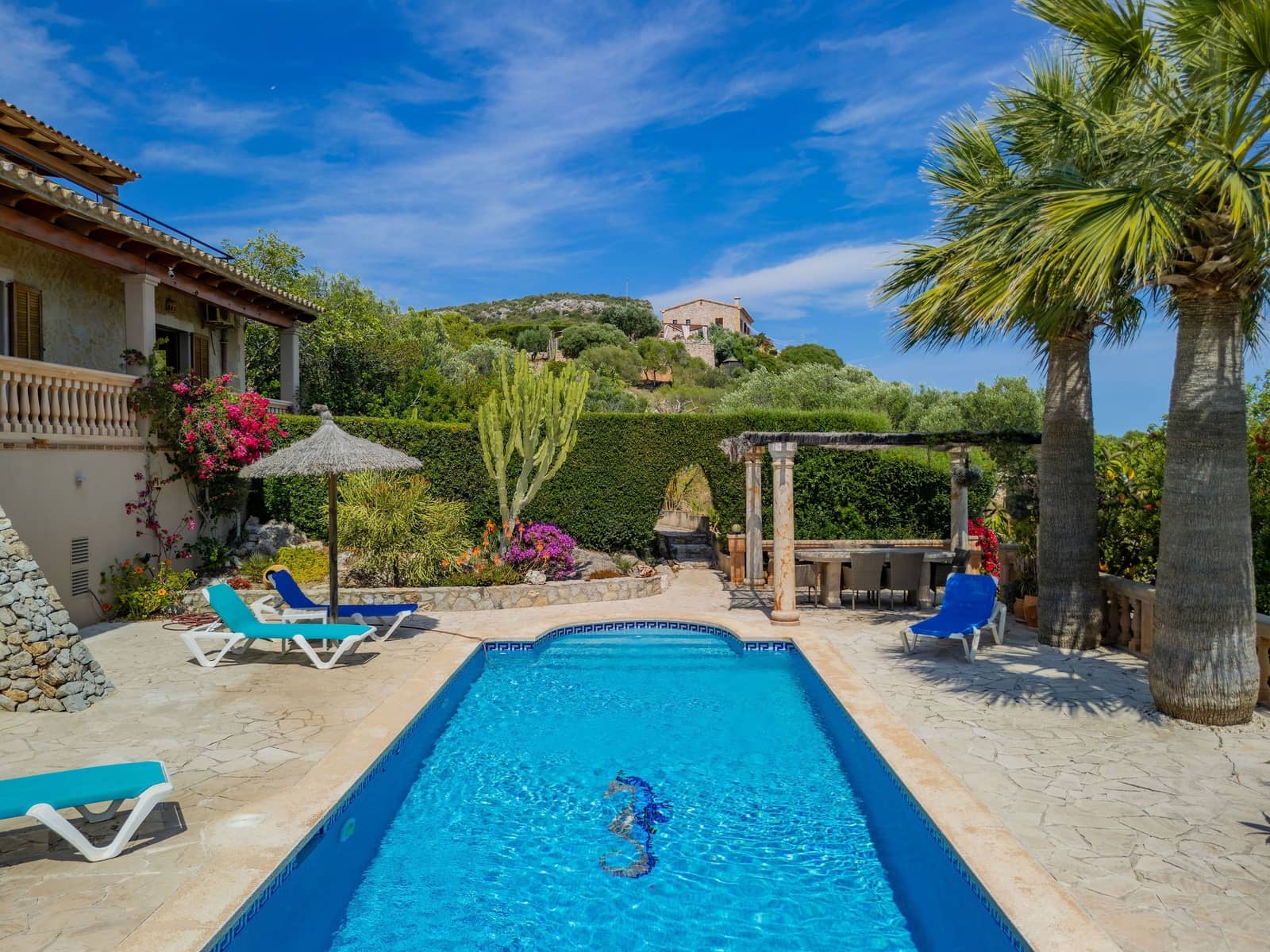 4 slaapkamer Finca/Landhuis te koop in Cala Millor met zwembad garage - € 1.495.000 (Ref: 9889518)