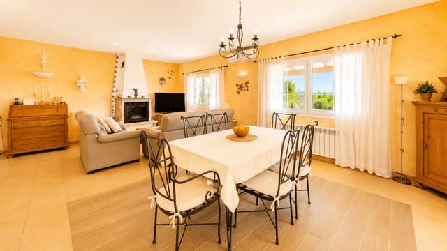 3 Zimmer Finca/Landgut zu verkaufen in Llucmajor mit Pool Garage - 1.490.000 € (Ref: 9895430)
