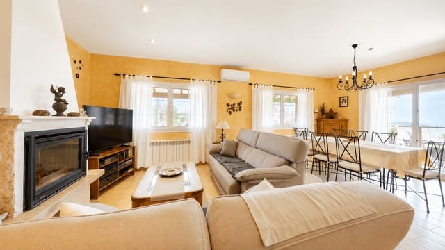 3 Zimmer Finca/Landgut zu verkaufen in Llucmajor mit Pool Garage - 1.490.000 € (Ref: 9895430)