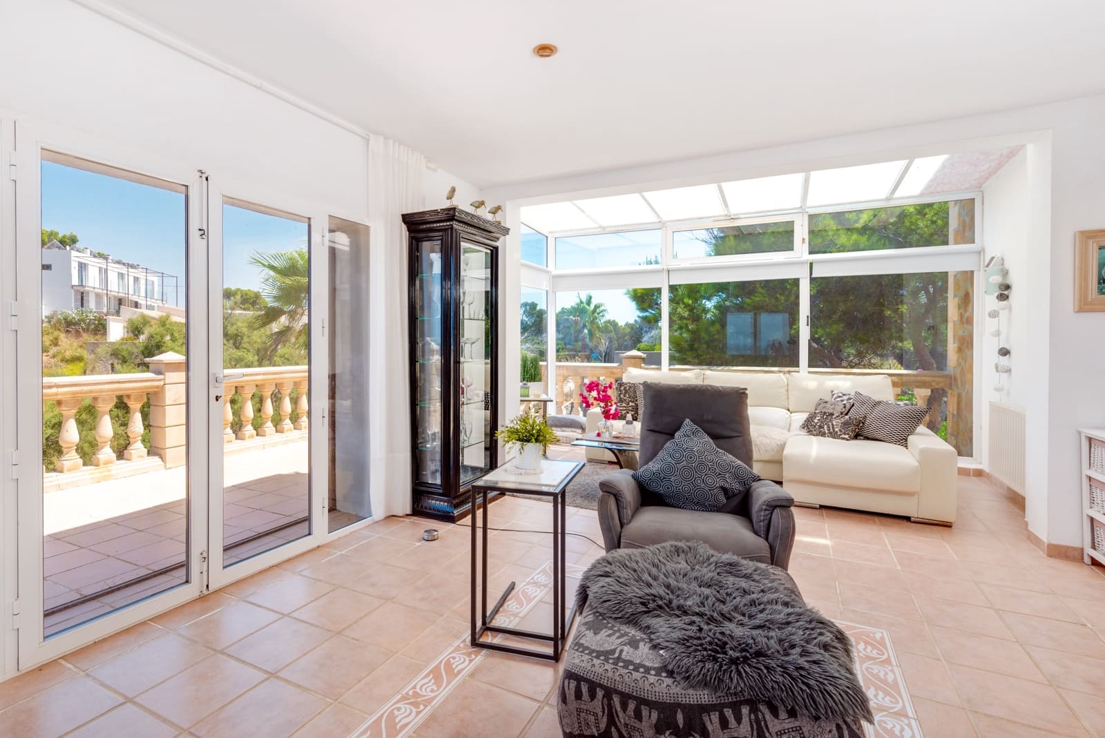 5 slaapkamer Villa te koop in Cala Ratjada met zwembad garage - € 1.650.000 (Ref: 9898395)