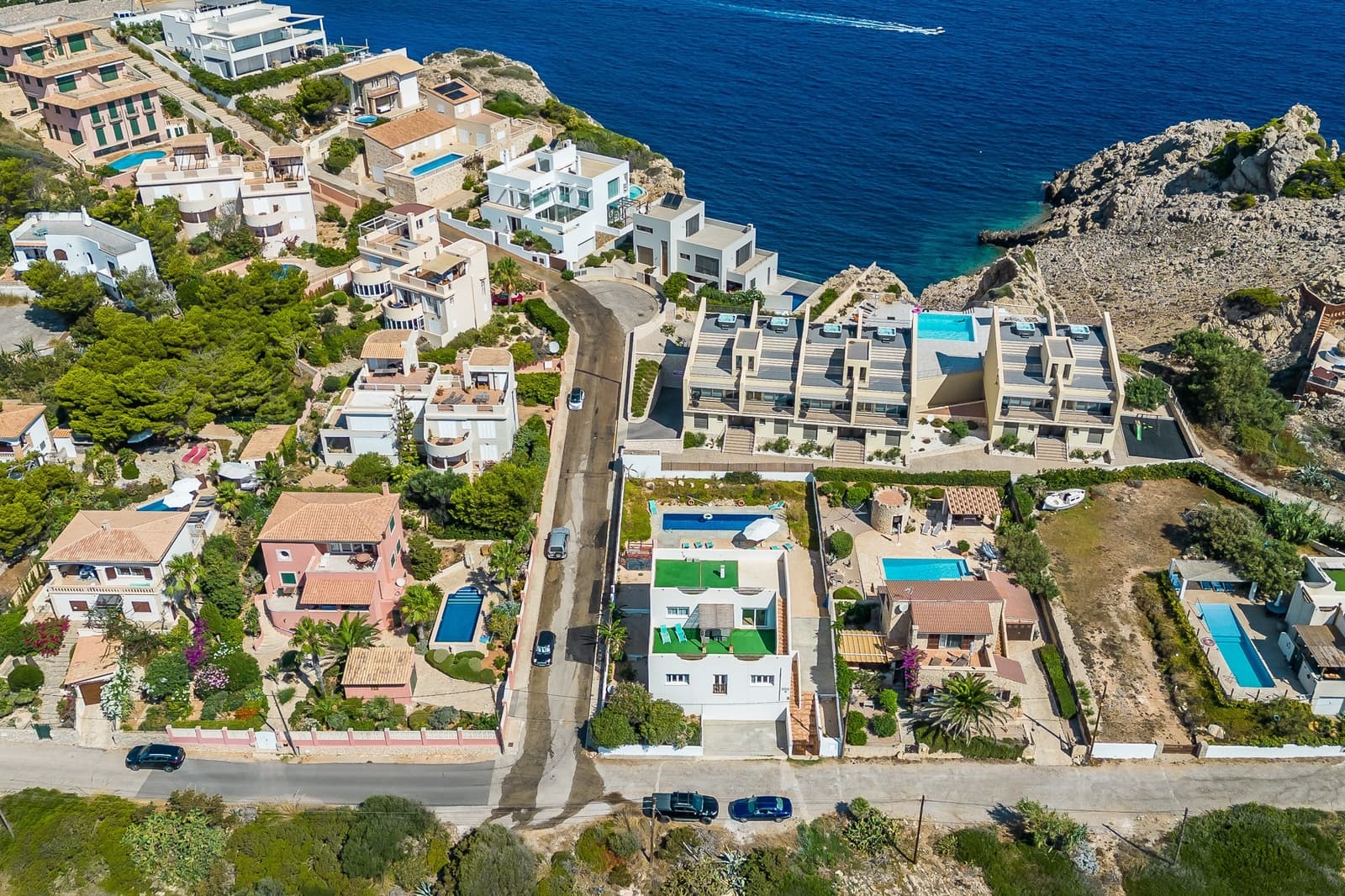 5 Zimmer Villa zu verkaufen in Cala Ratjada mit Pool - 1.325.000 € (Ref: 9898396)