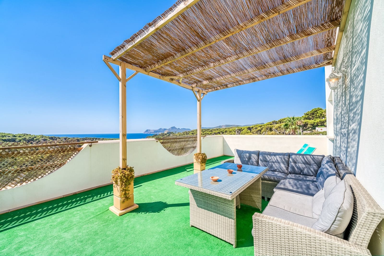 5 Zimmer Villa zu verkaufen in Cala Ratjada mit Pool - 1.325.000 € (Ref: 9898396)