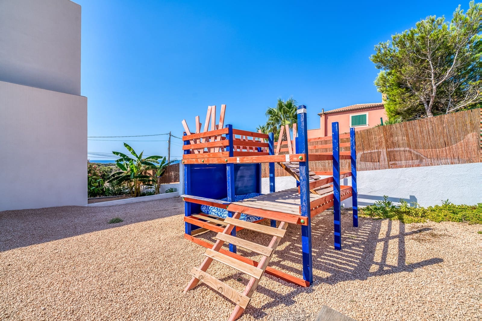 5 Zimmer Villa zu verkaufen in Cala Ratjada mit Pool - 1.325.000 € (Ref: 9898396)