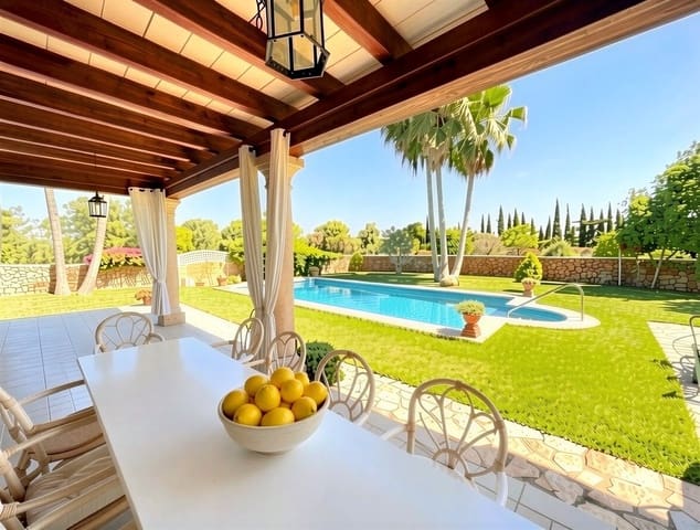 6 slaapkamer Finca/Landhuis te koop in Llucmajor met zwembad garage - € 2.400.000 (Ref: 9899809)