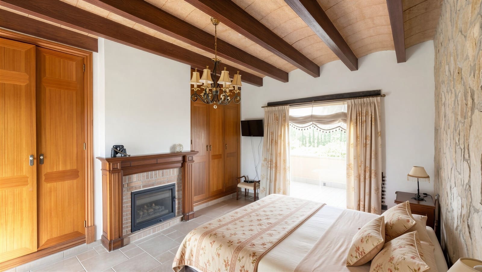 6 slaapkamer Finca/Landhuis te koop in Llucmajor met zwembad garage - € 2.400.000 (Ref: 9899809)