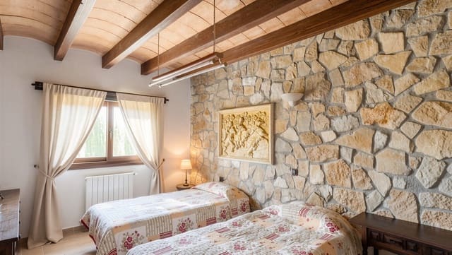 6 slaapkamer Finca/Landhuis te koop in Llucmajor met zwembad garage - € 2.400.000 (Ref: 9899809)