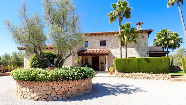 6 slaapkamer Finca/Landhuis te koop in Llucmajor met zwembad garage - € 2.400.000 (Ref: 9899809)