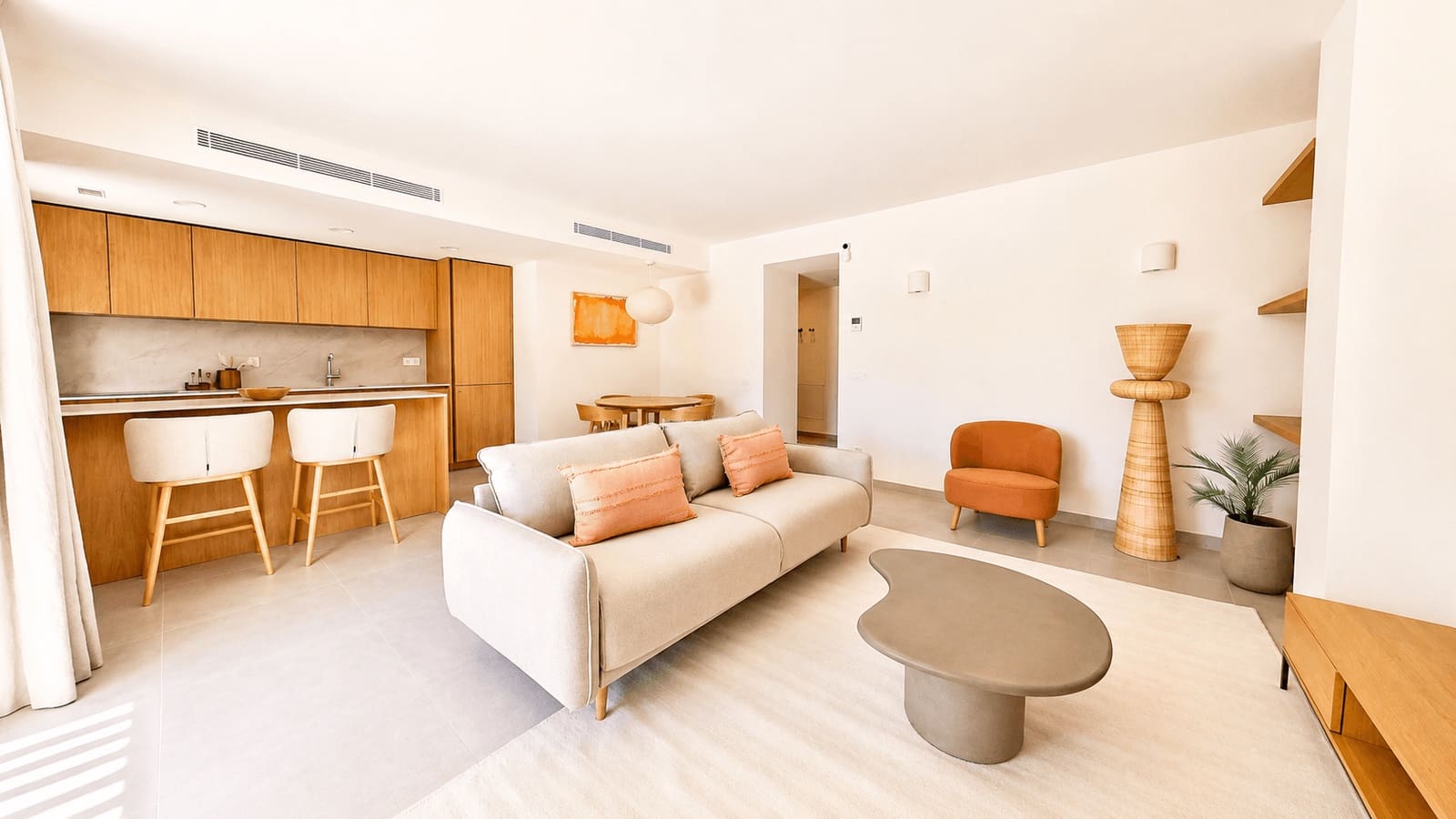 2 bedroom Apartment for rent in Cala Millor with pool garage - € 2,200 (Ref: 9899874)