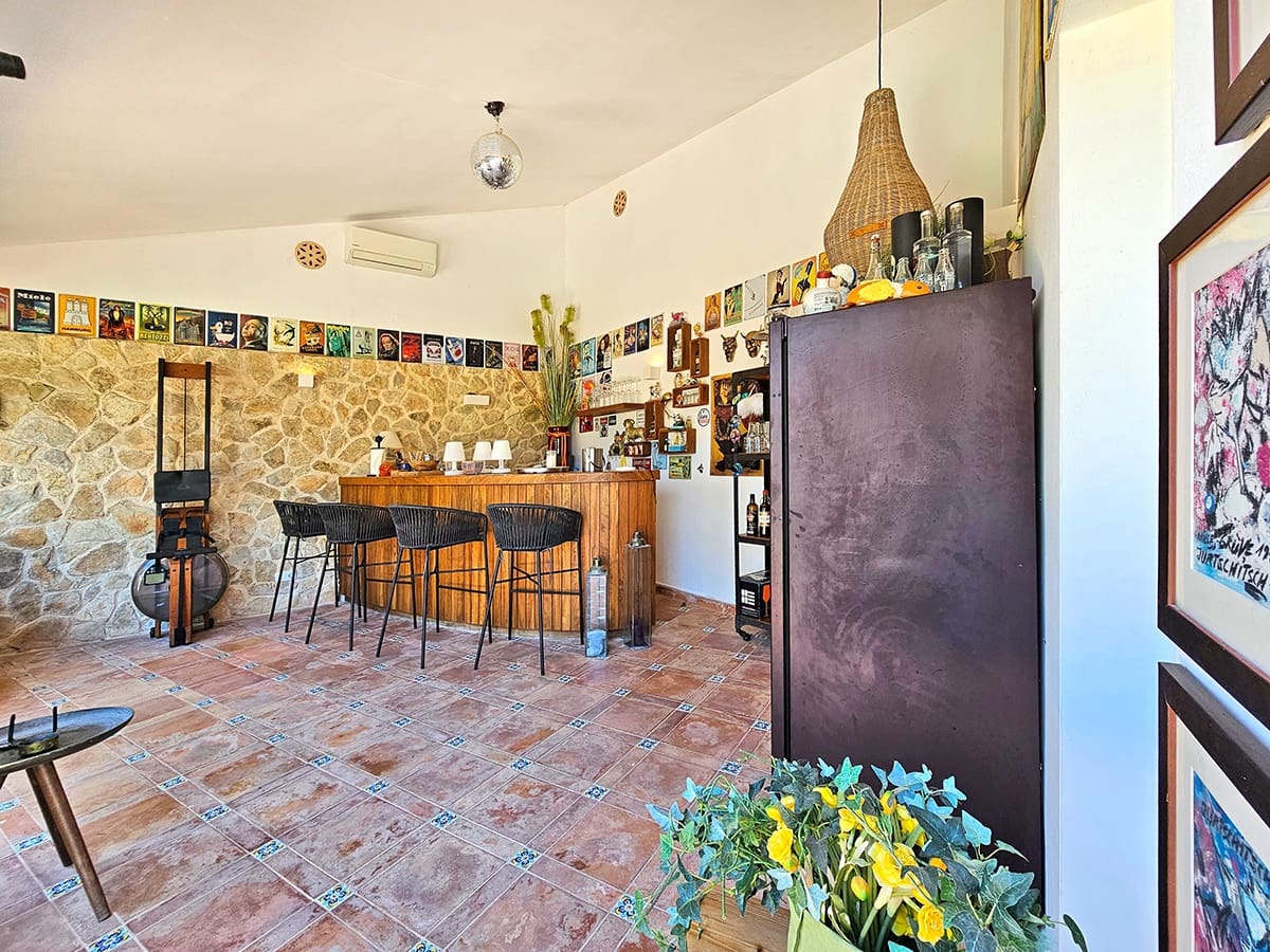 4 soverom Villa til salgs i Canyamel med svømmebasseng garasje - € 1 750 000 (Ref: 9902337)
