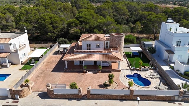 3 chambre Villa/Maison à vendre à Cala Pi, Llucmajor avec piscine garage - 1 270 000 € (Ref: 9911529)
