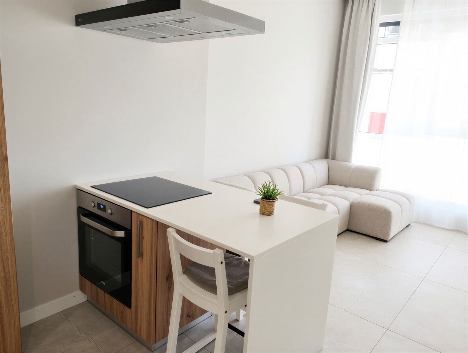 2 bedroom Apartment for sale in Alicante / Alacant city - € 199,300 (Ref: 9921076)